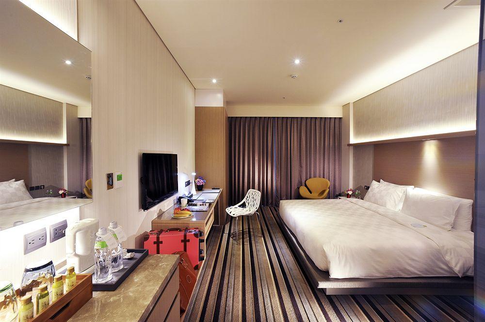 Taipei 101 Sparkle Hotel Exterior photo