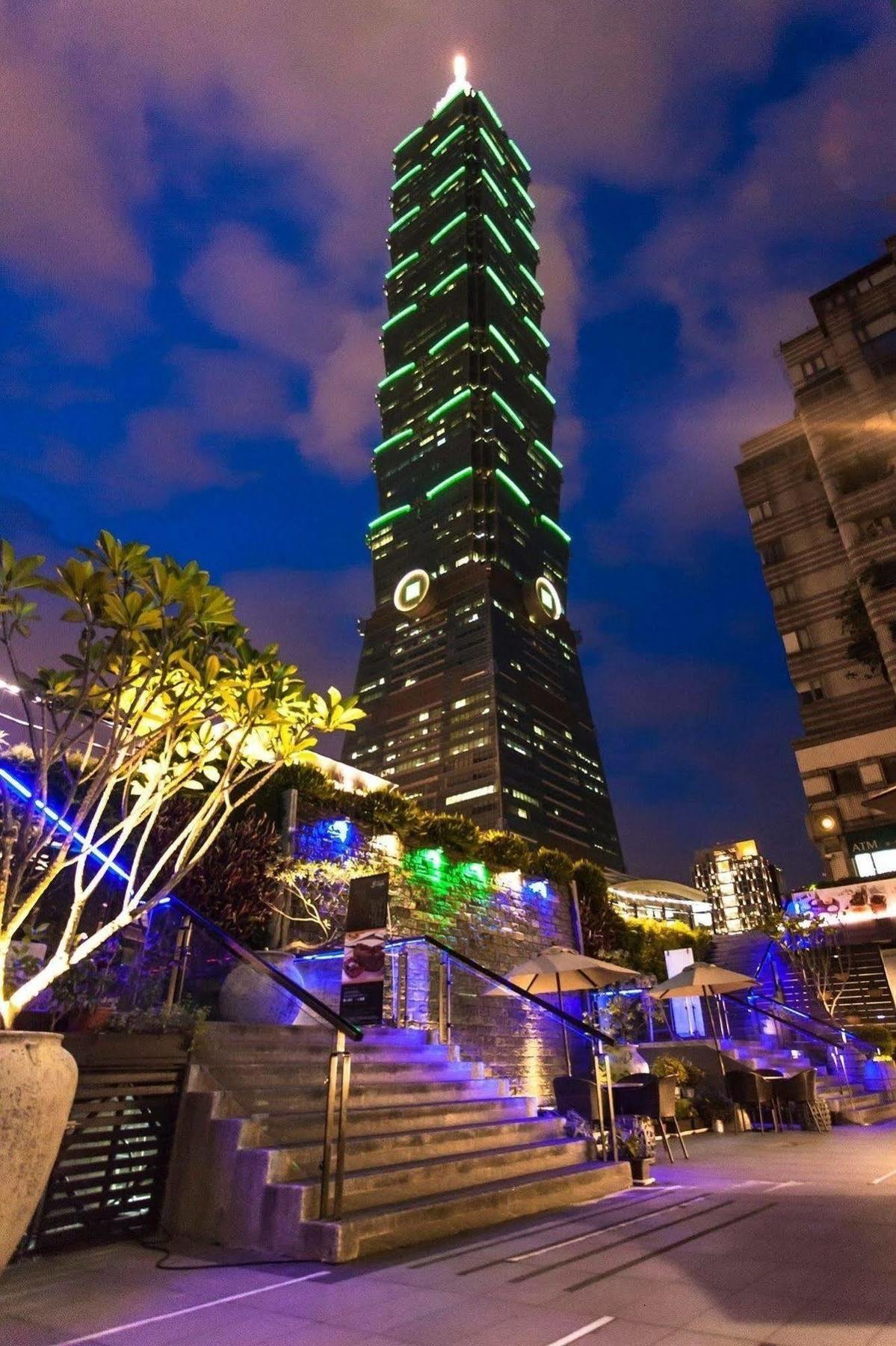 Taipei 101 Sparkle Hotel Exterior photo